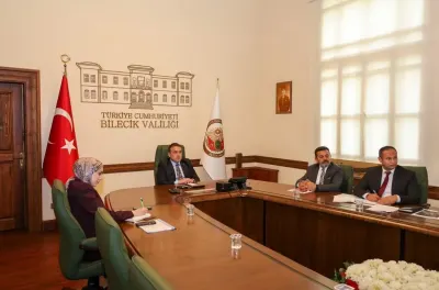 Bilecik'te Sosyal Yardımlar ve Performans Karnesi Değerlendirildi