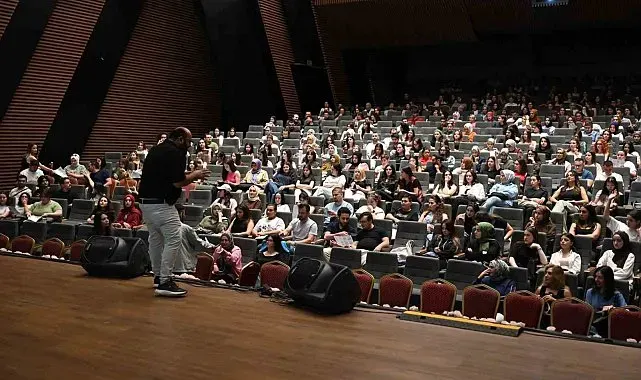 Isparta Belediyesi'nden KPSS adaylarına ücretsiz destek