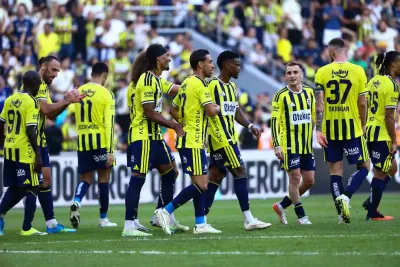 Fenerbahçe Eyüpspor'u 8-0 Yenerek İki Maç Sonra Kazandı