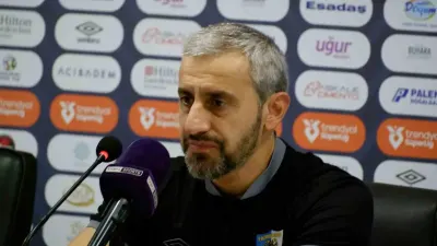 Serkan Özbalta'dan Samsunspor Maçı Sonrası Açıklama: Oyuncularım Çok Kararlıydı