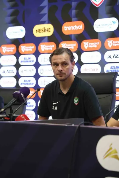 Stef Wils'ten Beşiktaş Maçı Sonrası Açıklama: Hak Ettiğimiz Bir Galibiyet Aldık