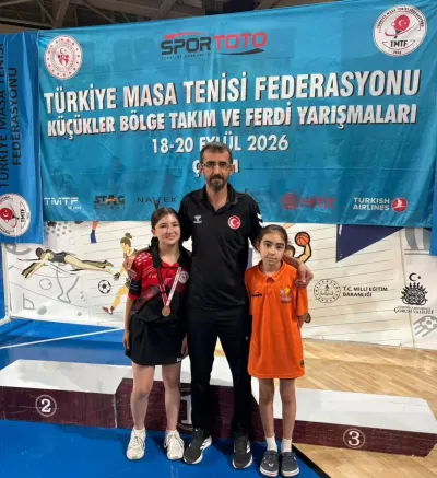 Erzincanlı Zeynep Güler Masa Tenisinde Bölge İkincisi Oldu