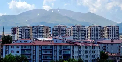 Erzurum'da Konut Satışları Yıllık Bazda Düştü, Aylık Bazda Arttı