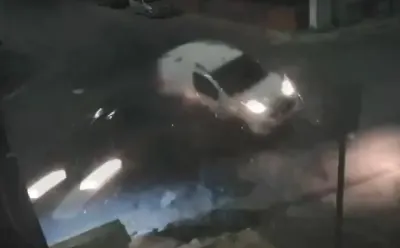 Mersin Tarsus'ta İki Araç Çarpıştı: İki Yaralı