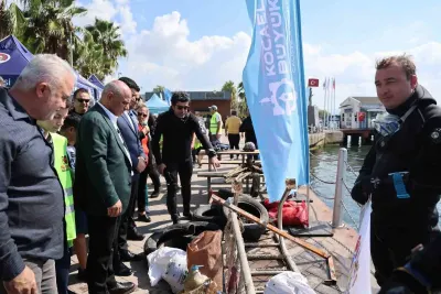 Gönüllüler Kocaeli'de Çevre İçin Sahaya İndi: 1 Ton Atık Toplandı