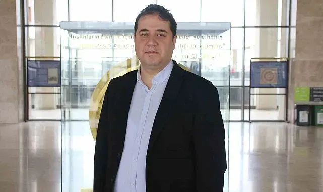 Masa başında uzun saatler geçirenler için "mikro hareket" önerisi