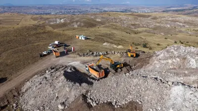 Sivas Belediyesi Yeni Bazalt Taş Ocağını Hizmete Açtı