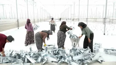Afyonkarahisar'da Kadınlar Kendi Çalışacakları Serayı İnşa Ediyor