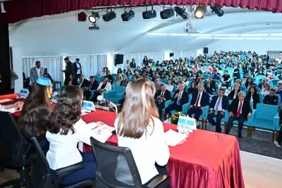 Eskişehir'de Cengiz Dağcı Okumaları Programı Gerçekleştirildi