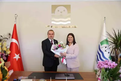 Yaşar Kırkpınar'dan Foça'ya Ziyaret: AK Belediyecilik Vizyonu Vurgusu