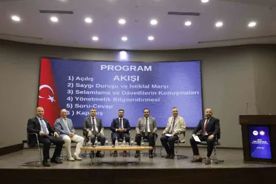 İzmir'de Sürücü Kurslarına Yeni Ehliyet Sınav Sistemi Anlatıldı