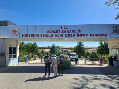 Kırşehir'de 28 Yıl Kesinleşmiş Hapis Cezası Olan Firari Polis Operasyonuyla Yakalandı