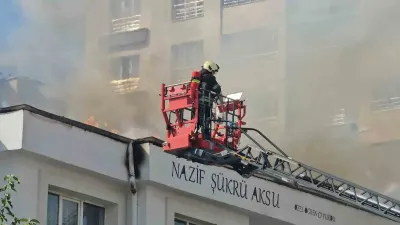 Kayseri’de Öğrenci Yurdunun Çatısında Korkutan Yangın: Ekipler Sevk Edildi