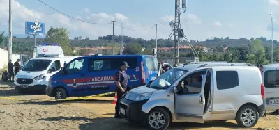 Sakarya'da Mahalle Muhtarı Aracında Ölü Bulundu