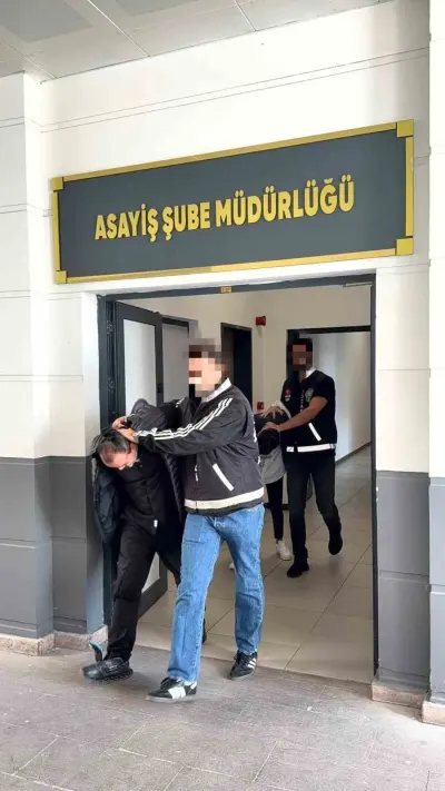 İş Görüşmesi Bahanesiyle Dolandırıcılık Yapan 2 Şüpheli Kocaeli'de Yakalandı