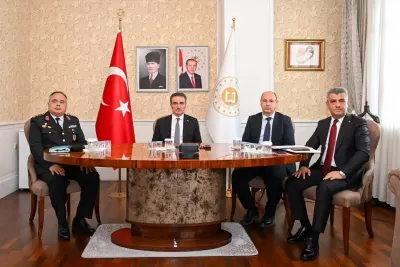 Erzurum Valisi Aydın Baruş 'Okul Güvenliği' Toplantısına Katıldı