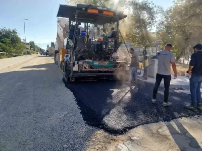 Çivril’de 20 Yıllık Bekleyiş Sona Erdi: Işıklı-Değirmenönü Caddesi Ulaşıma Açıldı