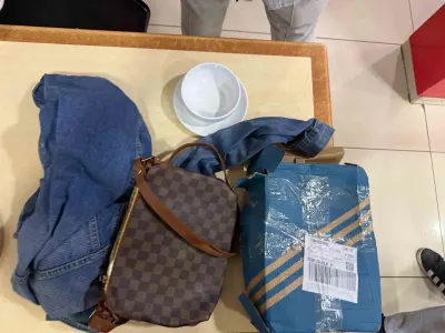 İnternetten Plastik Tabak Sipariş Eden Esnafın Kargosundan Çıkanlar Şoke Etti