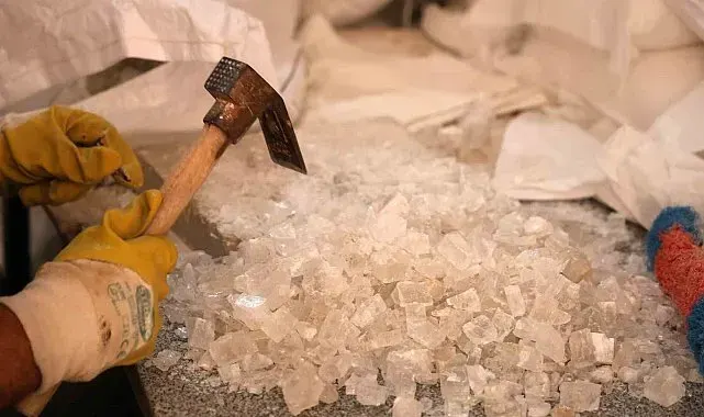 Kırşehir'de turşuluk sezonu kaya tuzu satışlarını hareketlendirdi
