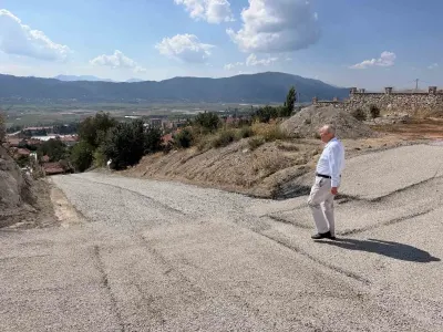 Çameli Belediyesi'nden Yeni Mahalle'ye Asfalt Hizmeti