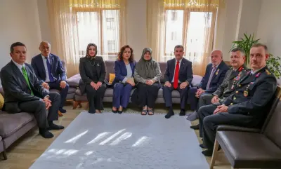 Bayburt Valisi Mustafa Eldivan'dan Kıbrıs Gazilerine Anlamlı Ziyaret