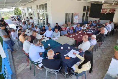 Yunusemre ve Büyükşehir Belediyesinden Yuntdağı Muhtarlarıyla Ortak Toplantı