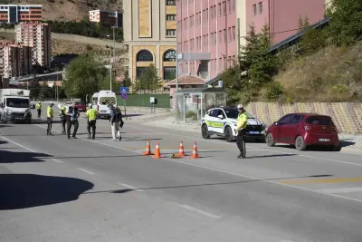 Gümüşhane'de Otomobilin Çarptığı Yaşlı Adam 12 Günlük Yaşam Savaşını Kaybetti