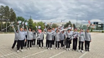 Hisarcık’ta Öğrencilerden Gazze'deki Çocuklar İçin Anlamlı Uçurtma Etkinliği