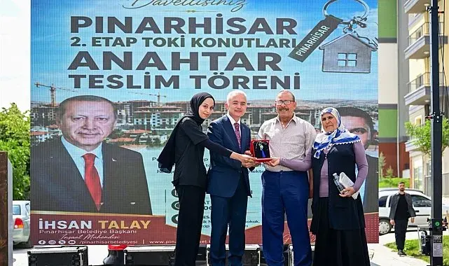 Pınarhisar'da TOKİ sevinci: Anahtarlar hak sahiplerine teslim edildi