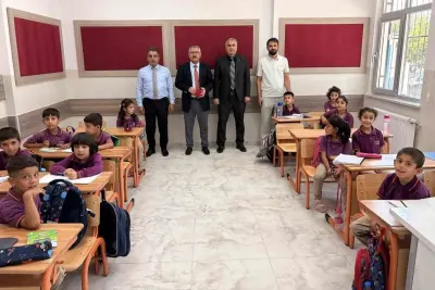Depremde Yıkılan Küçüklü İlkokulu Yeni Binasında Eğitime Başladı