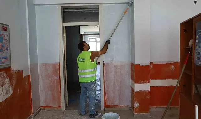 Eğitim yuvaları Büyükşehir'le yenileniyor