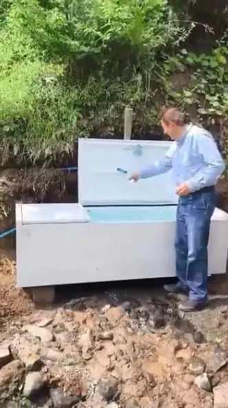 Atıl Buzdolabını Hayrat Çeşmesine Dönüştürdüler