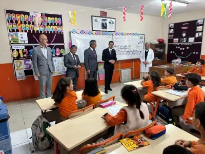 Bilecik Yenipazar Kaymakamı Yunus Emre Polat Okulları Ziyaret Etti