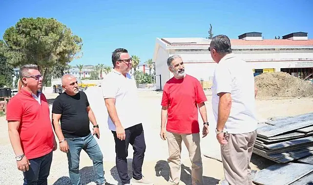 Başkan Vekili Demirtaş'tan Kuşadası'nda proje ve esnaf mesaisi