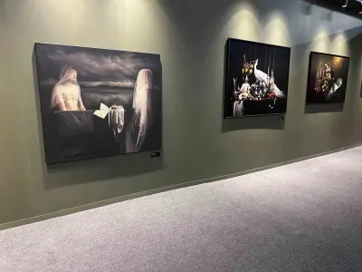 Akbank Sanat 'Garip Şeyler Oluyor' Sergisiyle Contemporary Istanbul'da Yer Alıyor