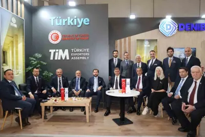 Denizli, İtalya’daki Marmomac Fuarı'nda Doğal Taş Sektörünün Vizyonunu Sergiledi
