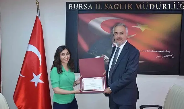 Ebenin dikkati anne ve bebeği kurtardı