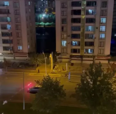 Diyarbakır'da Havai Fişek Dehşeti: Hedef Alınan Evde 2 Kardeş Yaralandı