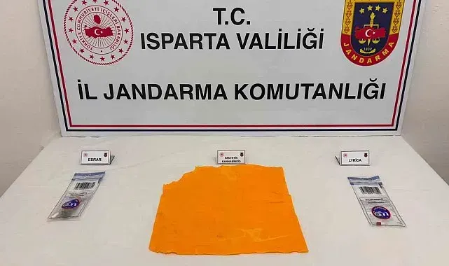 Isparta'da 10 bin kullanımlık sentetik uyuşturucu ele geçirildi: 1 tutuklama