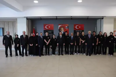 Erzincan Valisi Hamza Aydoğdu'dan Öğretmenlere Öğrenci Rehberliği Vurgusu