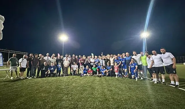Kartepe Belediyesinin birimler arası futbol turnuvasını Zabıta Müdürlüğü kazandı