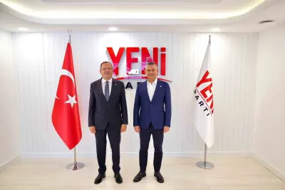 Ayvalık Belediye Başkanı Mesut Ergin'den Ankara'da Özgür Özel'e Ziyaret