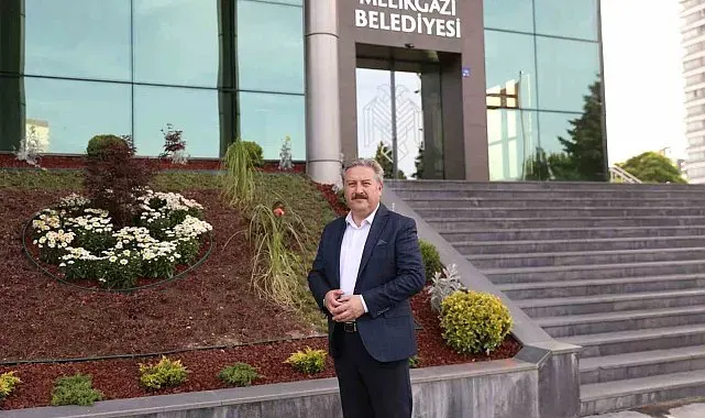 Başkan Palancıoğlu Yıldırım Beyazıt'ta yeni ortaokul için butona bastı