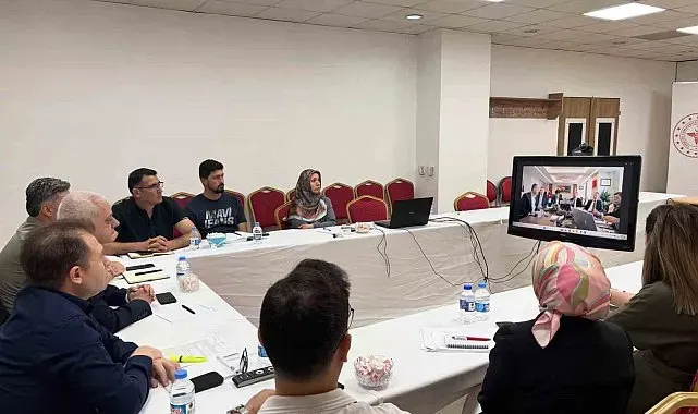 Erzincan'da evde sağlık hizmetleri ve katkı payları değerlendirildi