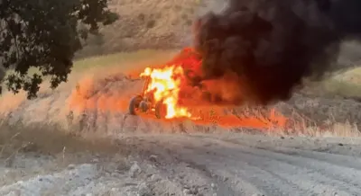 Adıyaman’da Tarla Süren Traktör Alev Alarak Kullanılamaz Hale Geldi