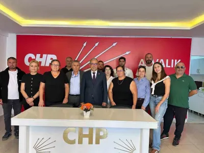 CHP Ayvalık İlçe Başkanlığı'nda Yeni Yönetim Görev Dağılımını Tamamladı
