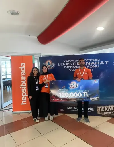 Düzce Üniversitesi Öğrencilerinden TEKNOFEST'te Büyük Başarı: Türkiye İkinciliği