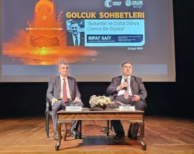 Gölcük'te 'Balkanlar ve Dijital Medya' Söyleşisi Düzenlendi