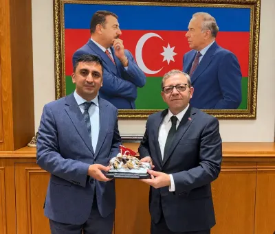 Kars Valisi Ziya Polat'tan Azerbaycan Başkonsolosu Zeynalov'a Ziyaret