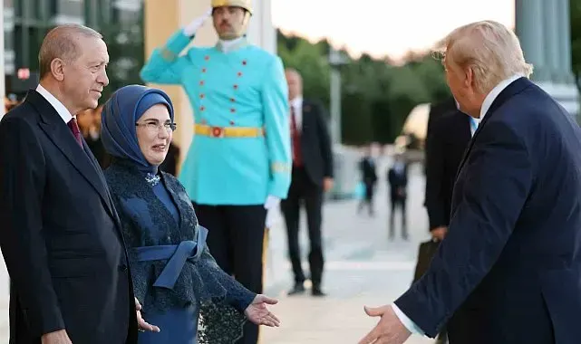 Devlet ve hükümet başkanları ile eşleri onuruna Cumhurbaşkanlığı Külliyesi'nde resepsiyon verildi